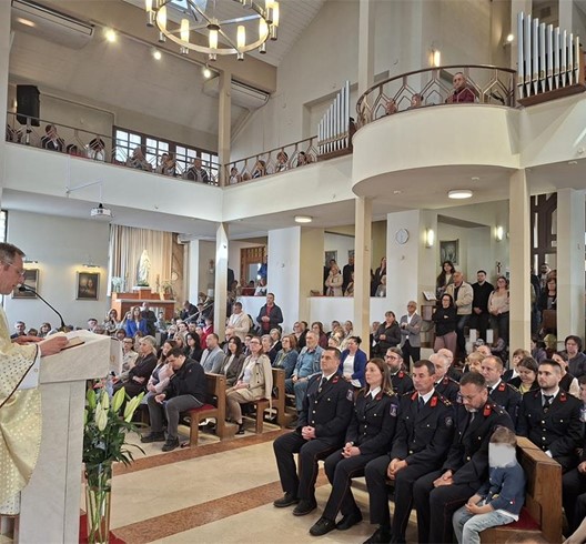 Proslavljena 55. obljetnica osnutka Župe Isusova Uskrsnuća i 30. obljetnica posvete župne crkve